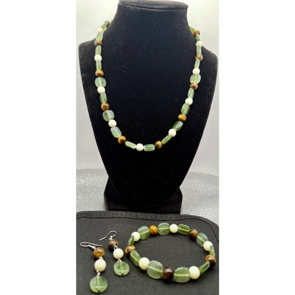Beaded Tiger Eye Necklace, Earrings and Bracelet set - Picture 1 of 6